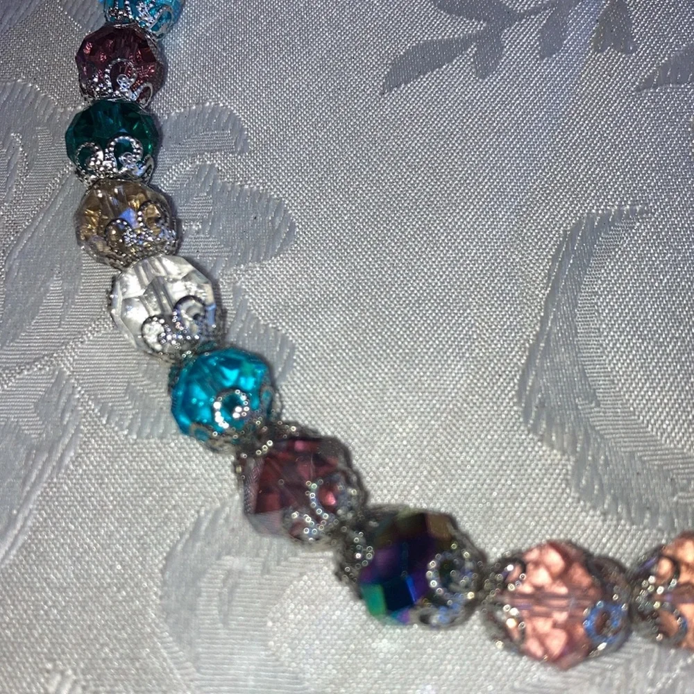 16”+2 1/2 extension chain st w/ pastel crystal beads necklace $55 - Picture 4 of 4